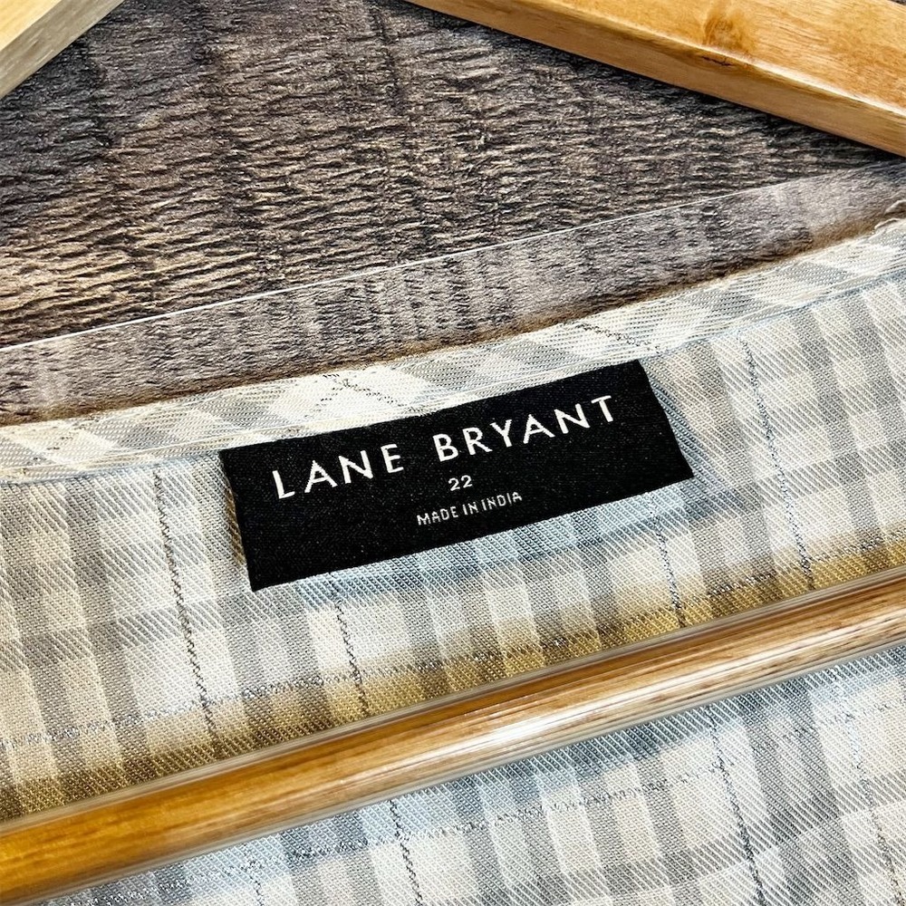 Lane Bryant Women's Plus Size 22 Gray Plaid Long Sleeve V-Neck Blouse - Picture 3 of 6